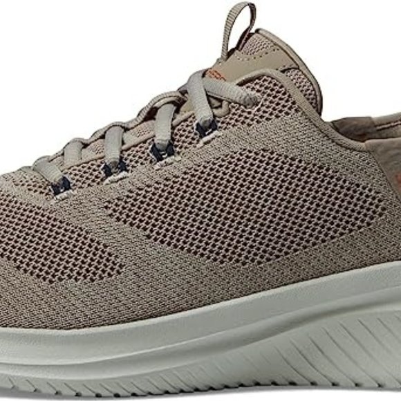 New in Box with Tags Skechers Ultra Flex 3.0 New Arc Slip-in Sneaker - Picture 1 of 6
